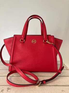 MICHAEL KORS WATERMELON COLOR PEBBLED LEATHER CROSSBODYBAG